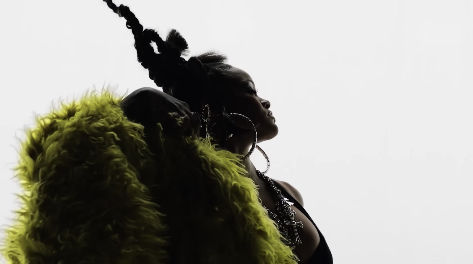 Apple Music / Rihanna
